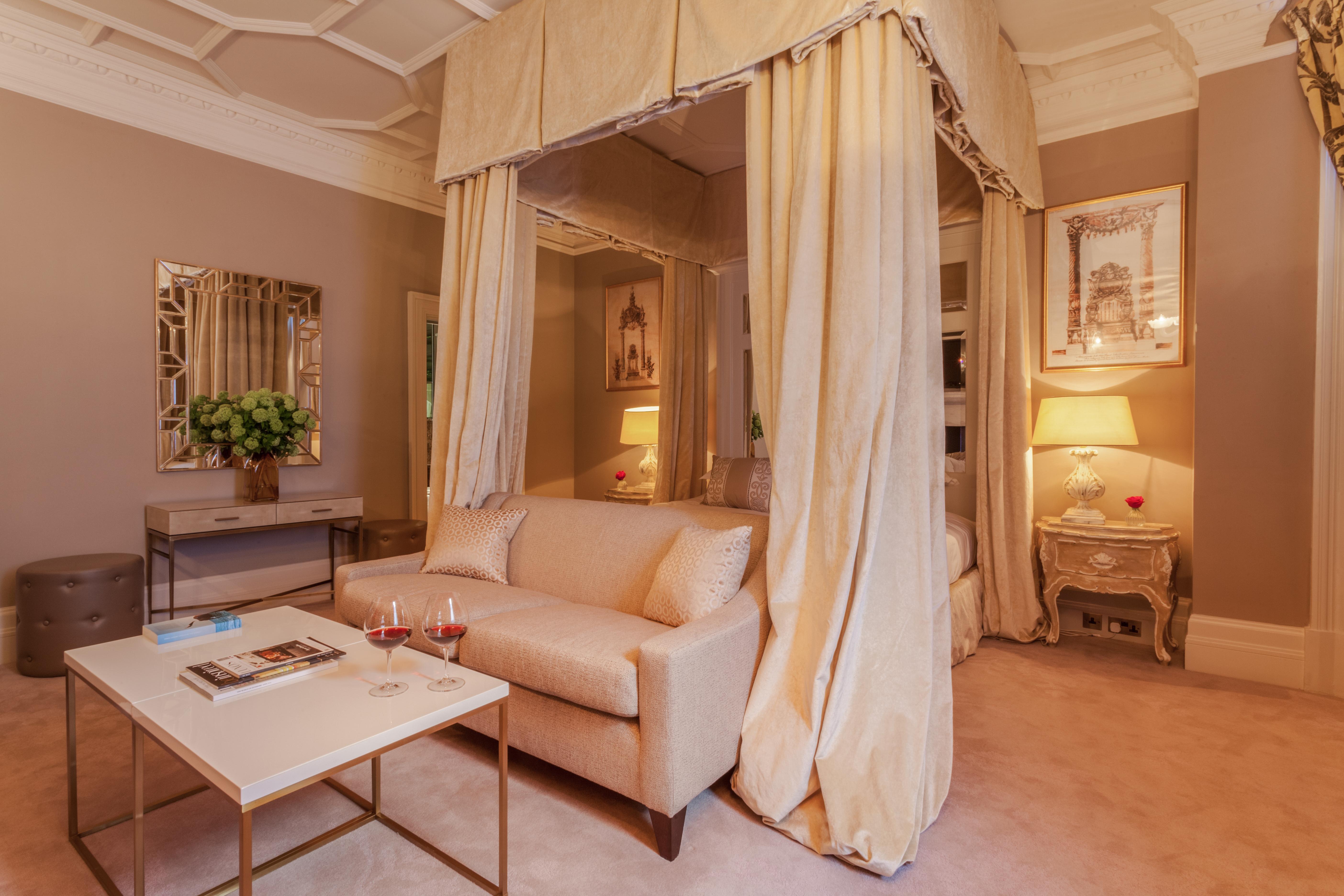 Hotel 11 Cadogan Gardens And The By Iconic Luxury
