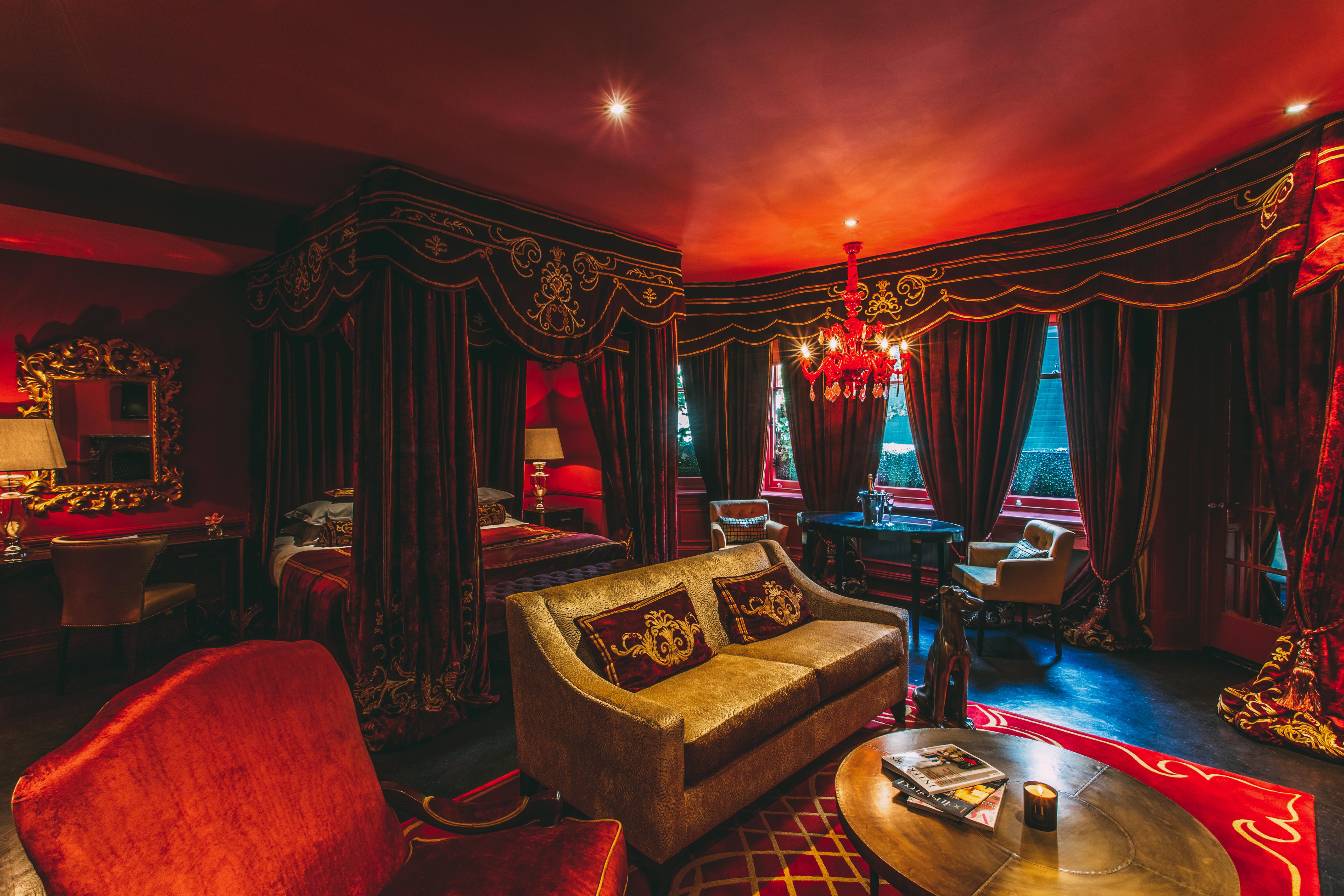Hotel 11 Cadogan Gardens And The By Iconic Luxury
