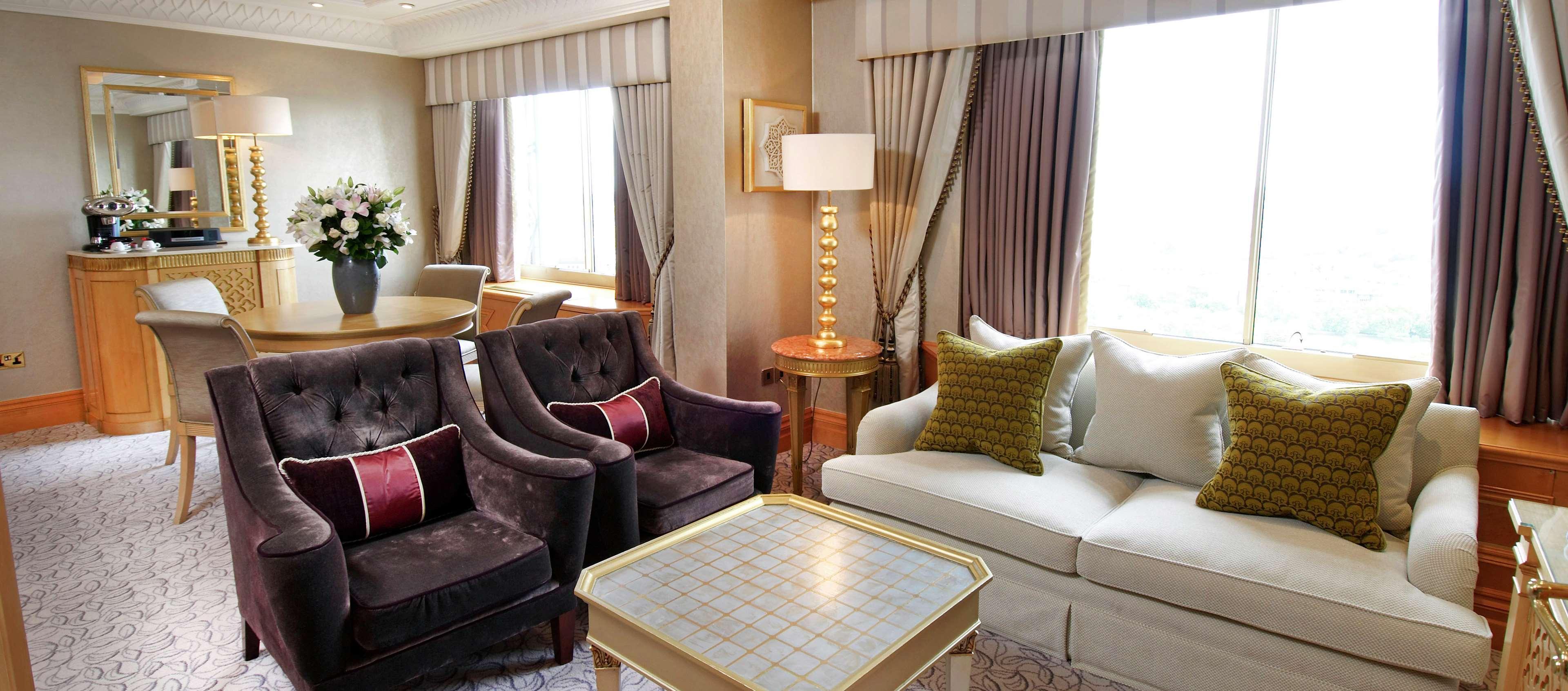 Hilton On Park Lane