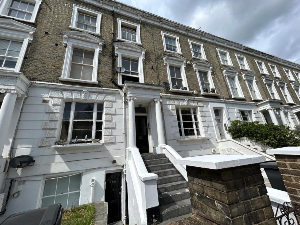 Flat 1, 128a Belsize Road Nw6 4bg *
