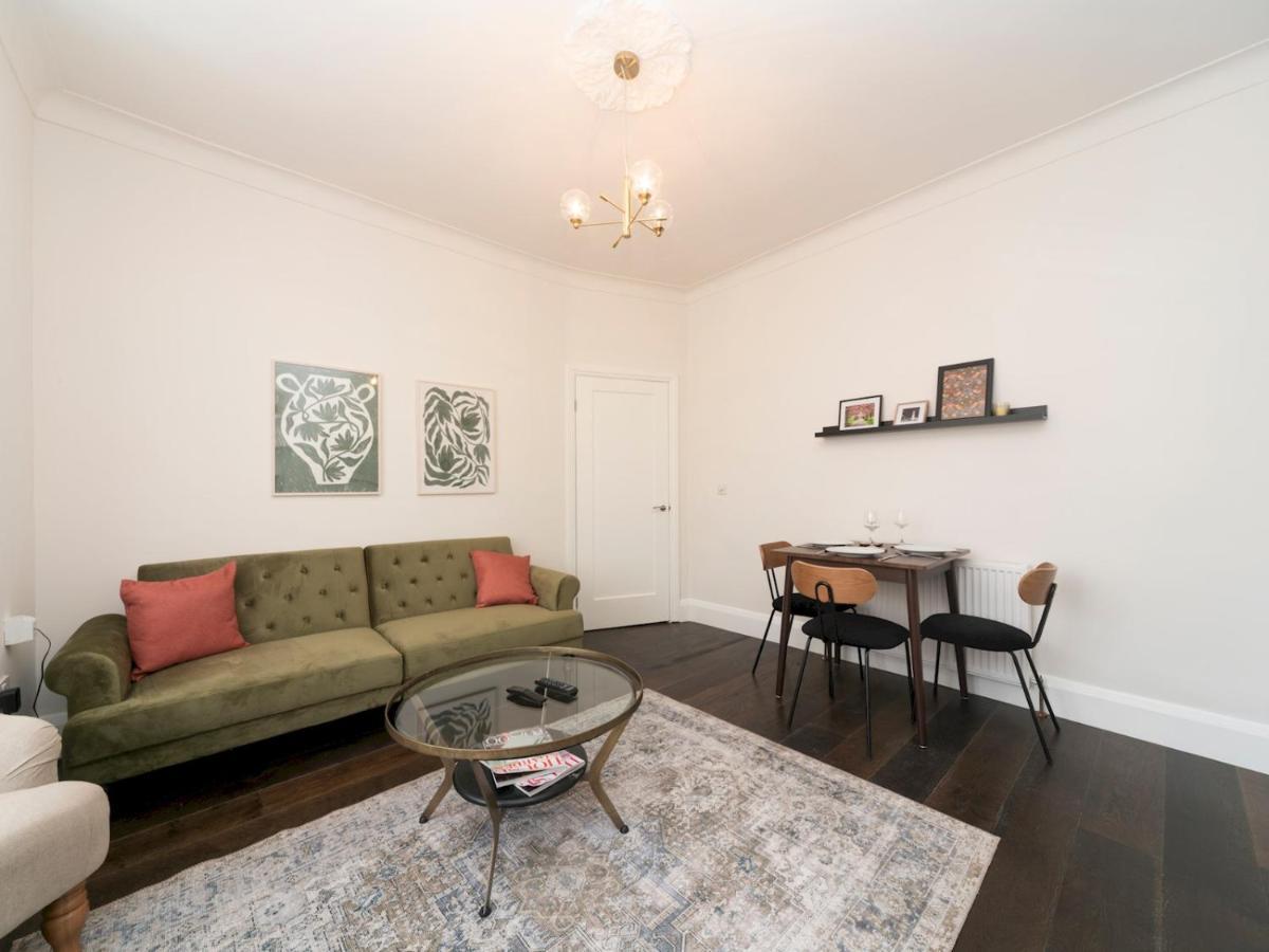 Holiday home Pass The Keys Elegant Modern 2 Bed Flat Near Greenwich Park London
