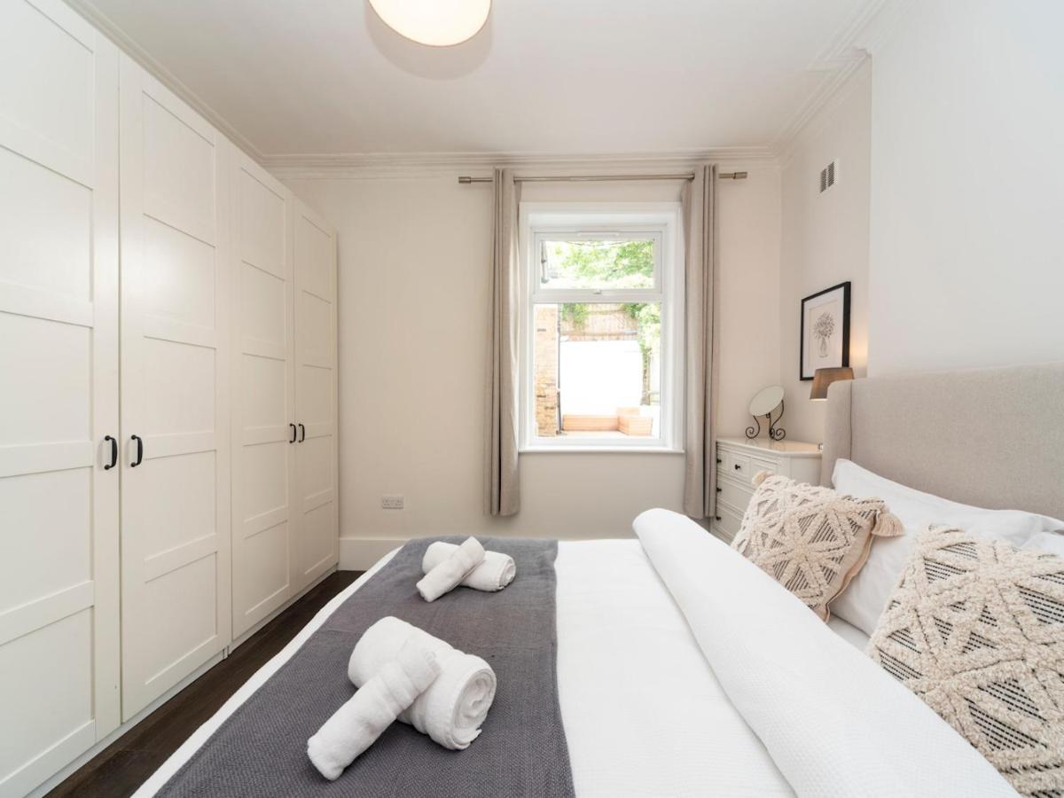 Pass The Keys Elegant Modern 2 Bed Flat Near Greenwich Park London