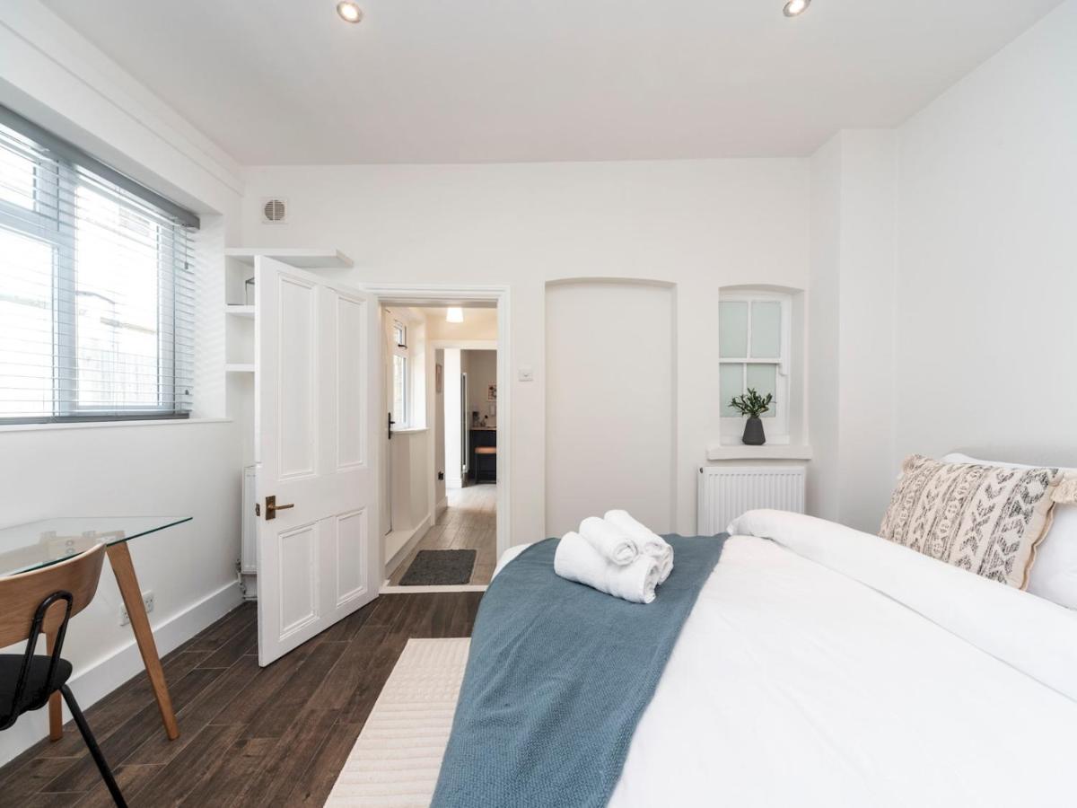 Holiday home Pass The Keys Elegant Modern 2 Bed Flat Near Greenwich Park