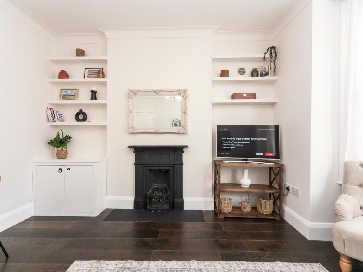 Pass The Keys Elegant Modern 2 Bed Flat Near Greenwich Park Holiday home *