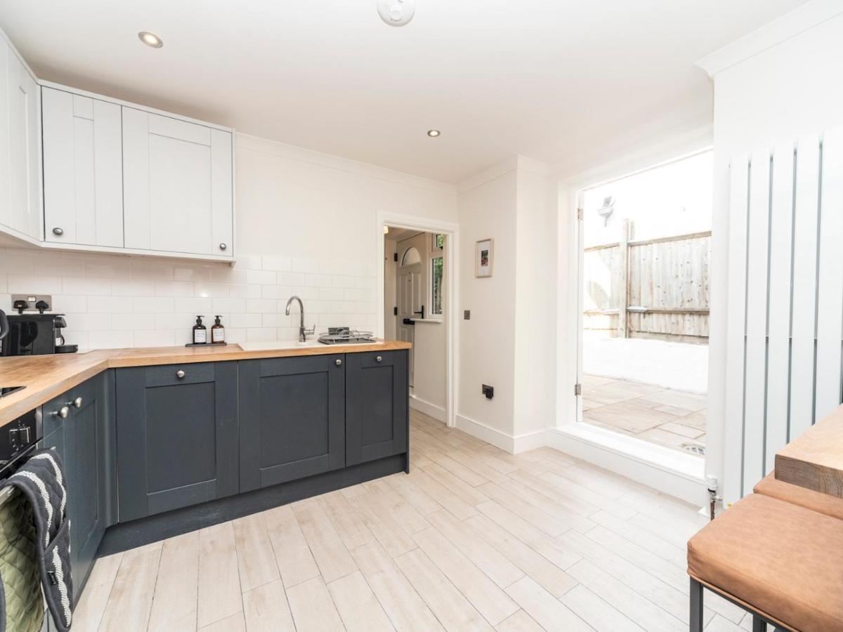 Pass The Keys Elegant Modern 2 Bed Flat Near Greenwich Park