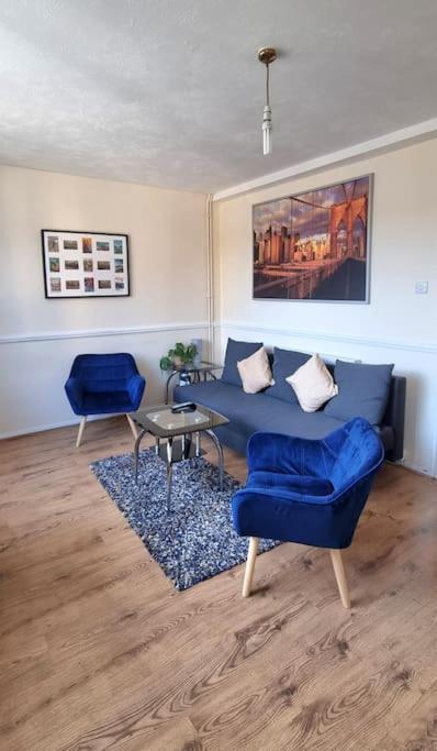 Large Duplex In Bermondsey * Londres
