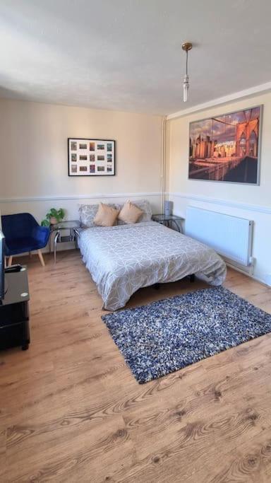 Large Duplex In Bermondsey Apartamento