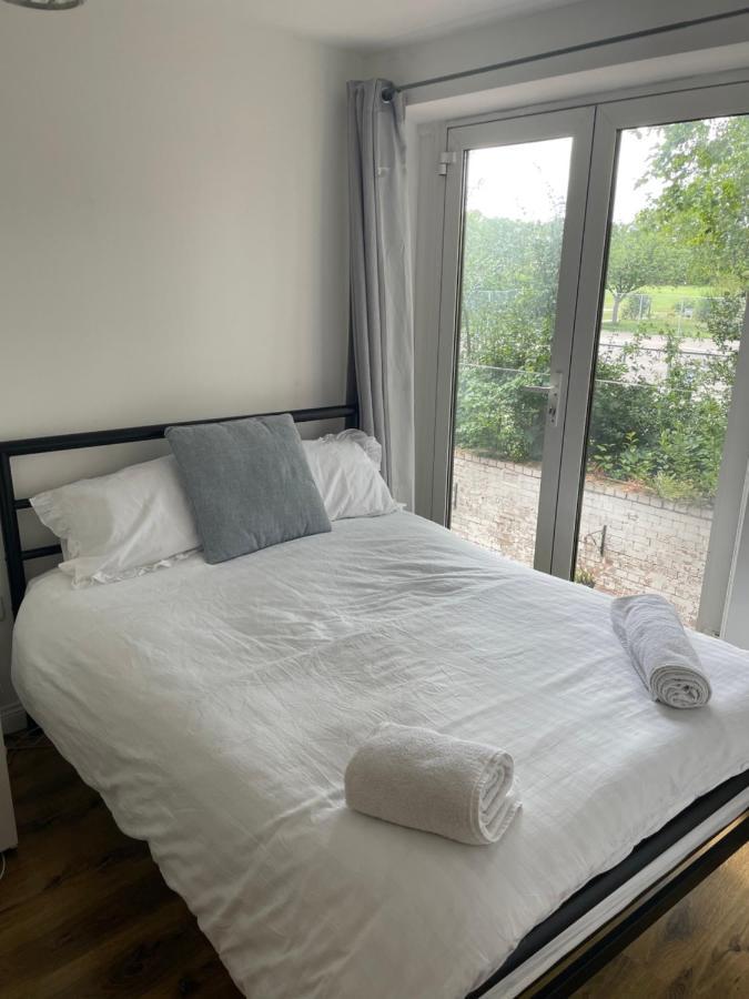 Mac-stephneil Homes Appartement