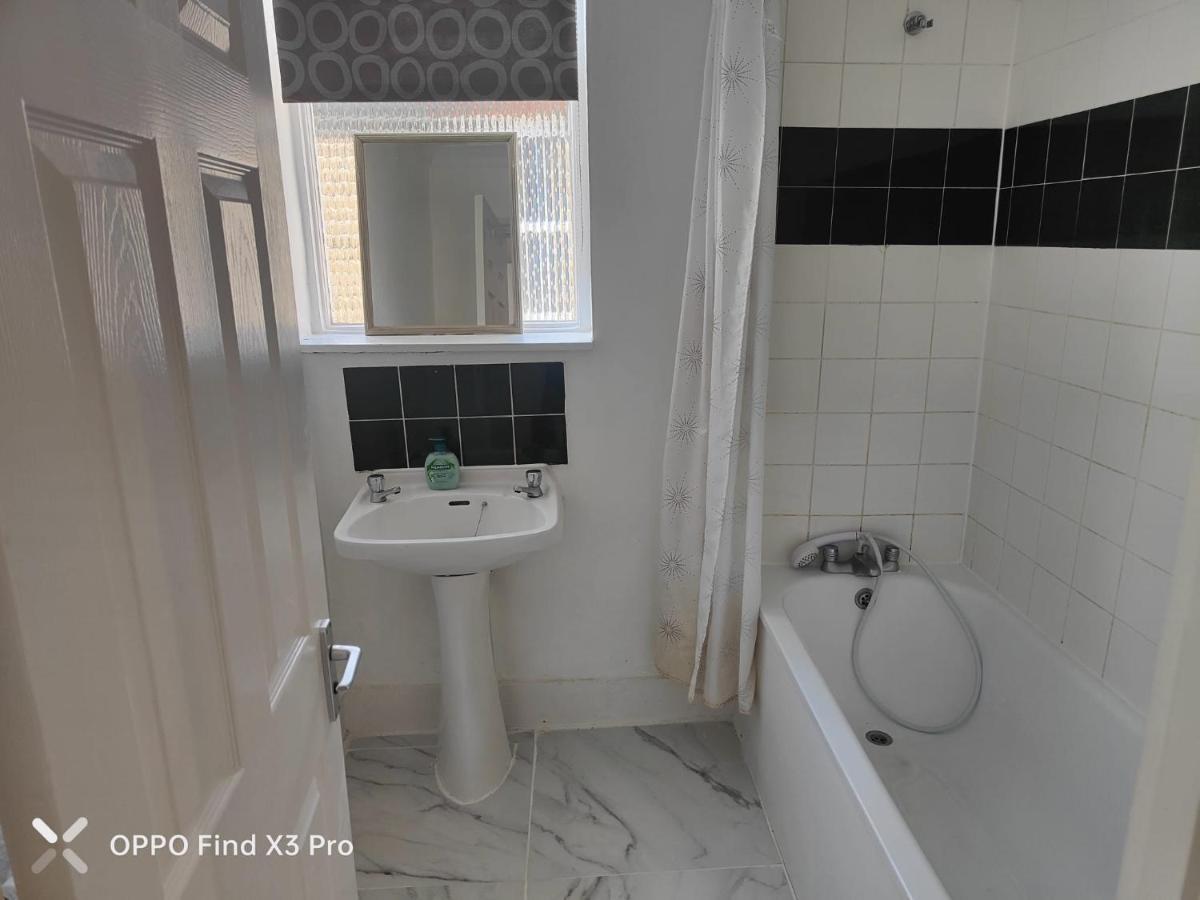 Apartamento East 2 Bedroom Londres