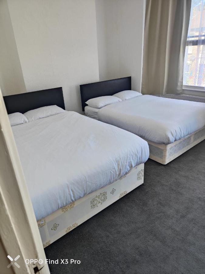 Apartamento East 2 Bedroom Londres