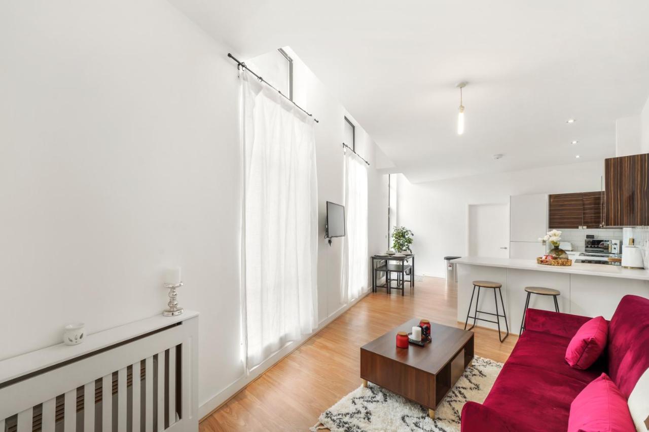 Luxury Canary Wharf 2 Bed Apt Apartment London