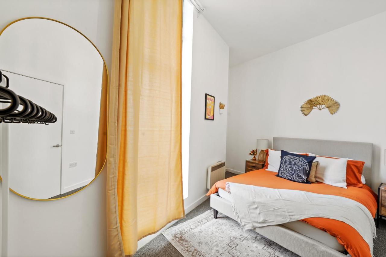 Luxury Canary Wharf 2 Bed Apt London