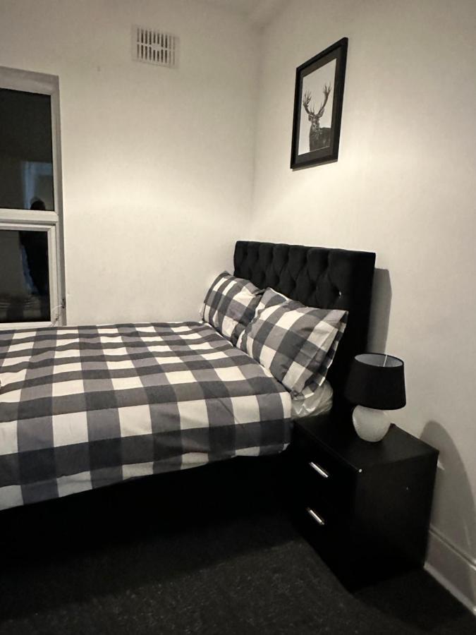 3 Bedroom House With Garden In Tottenham Londres
