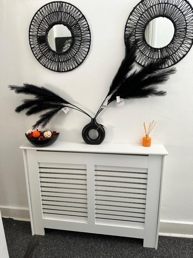 Casa de férias 3 Bedroom House With Garden In Tottenham Londres
