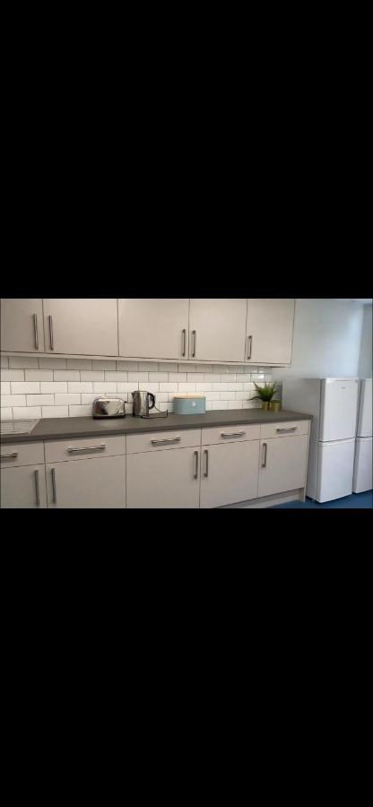 Lovely Bright With Shared Facilities Auberge de jeunesse