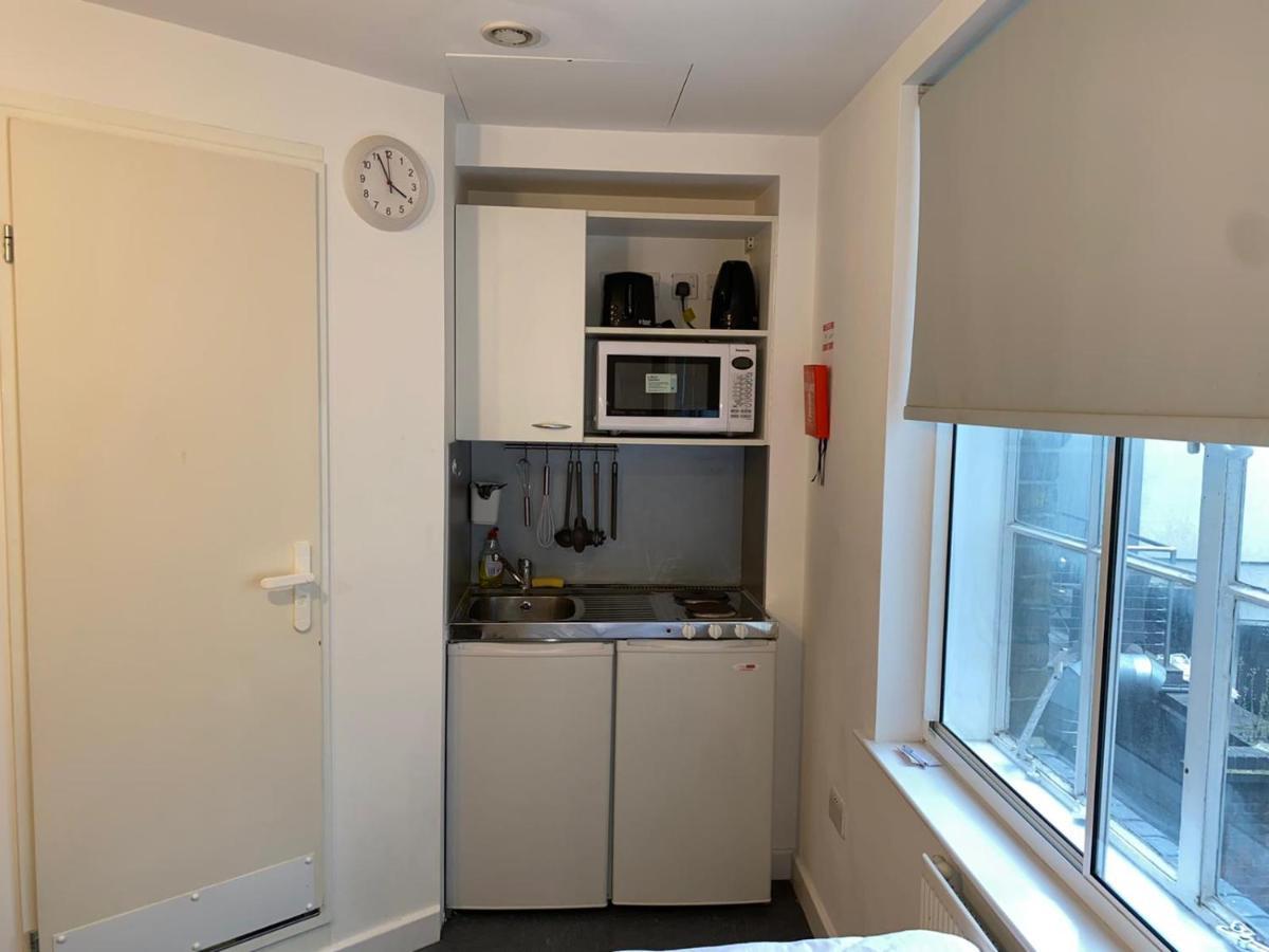 Aparthotel Studio Flat Farringdon London