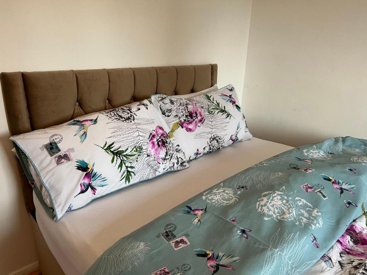 Hotel Grand Bleu - - Next To Piccadilly Line Tube Station & Brand New Facilities Londres