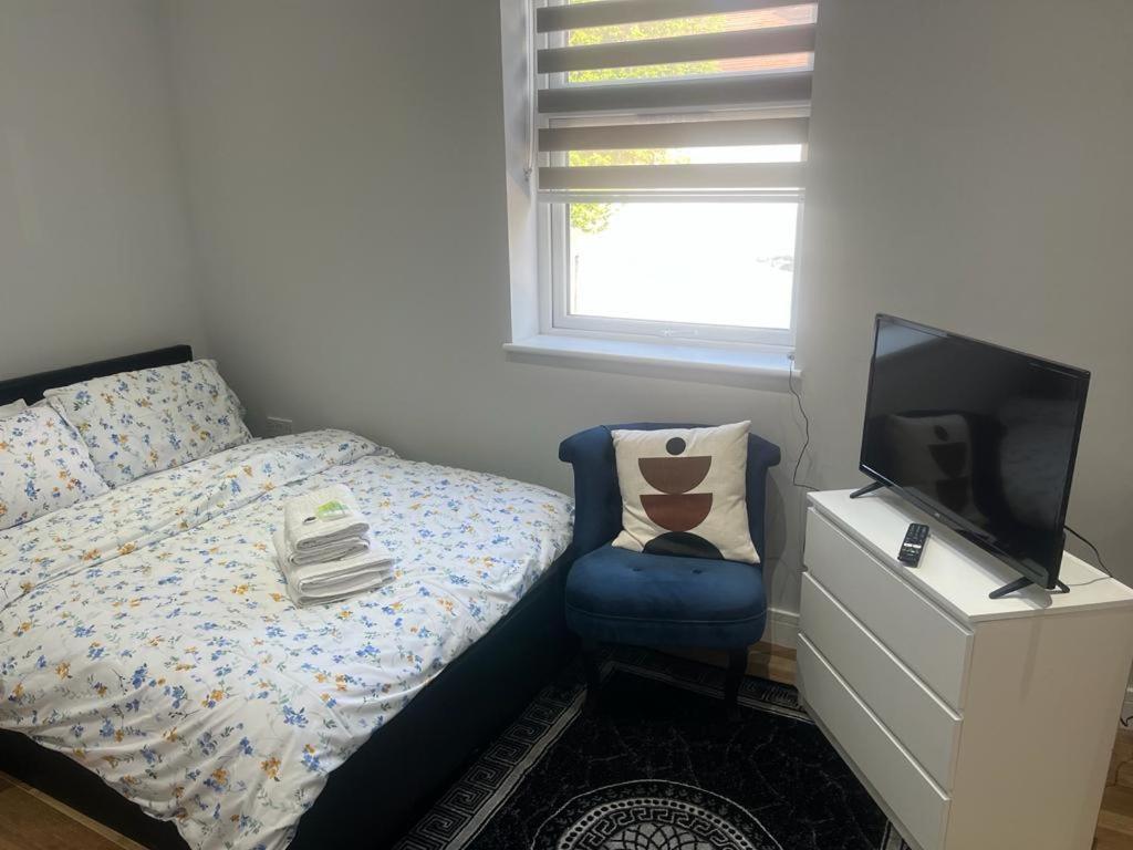Grand Bleu - - Next To Piccadilly Line Tube Station & Brand New Facilities Hotel Londres