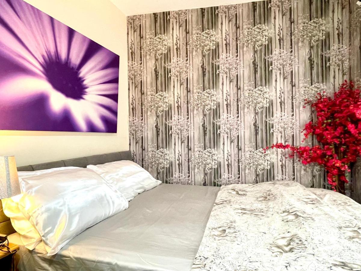 Comfy Double Bedroom With A Private Toilet Séjour chez l'habitant