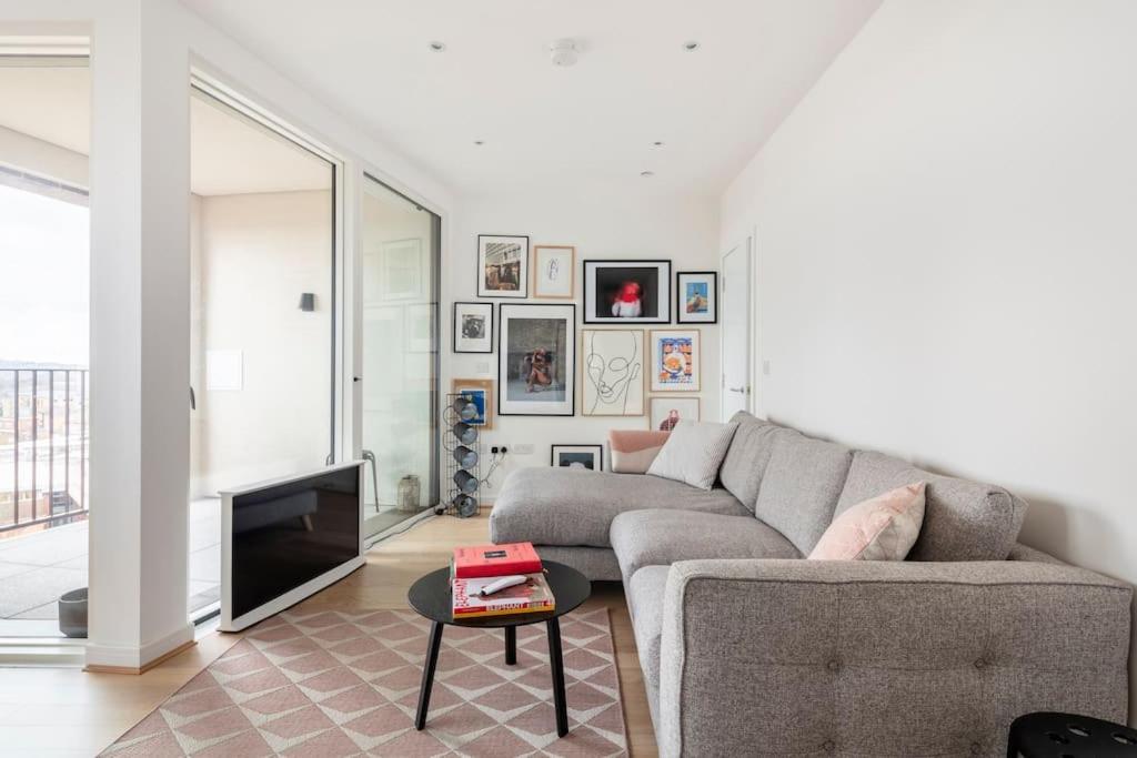 Cozy Flat In Hip East