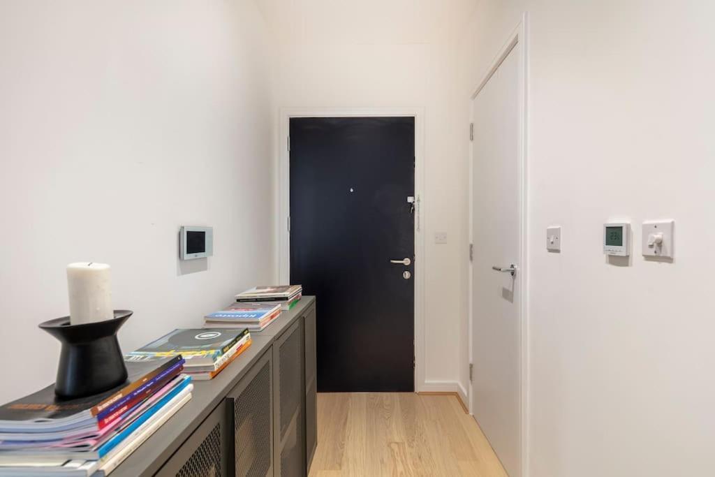 Cozy Flat In Hip East