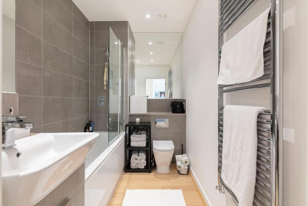 Cozy Flat In Hip East Londen
