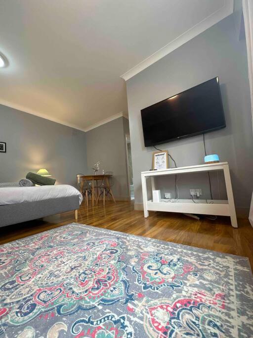 Ground Floor * Londen