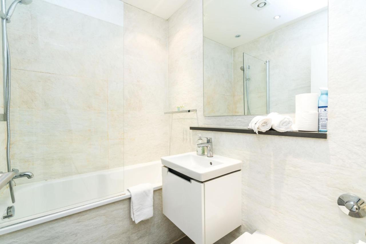 Apartamento Cozy 2 Bedroom / Earls Court / Balcony Londres