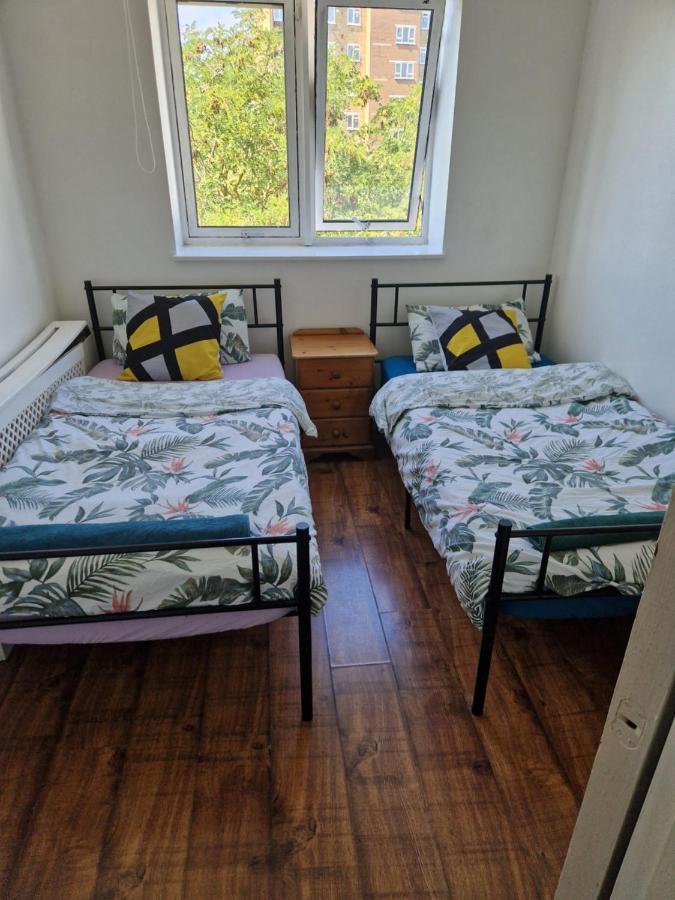 Twin Bed For Guests Accommodatie bij particulieren