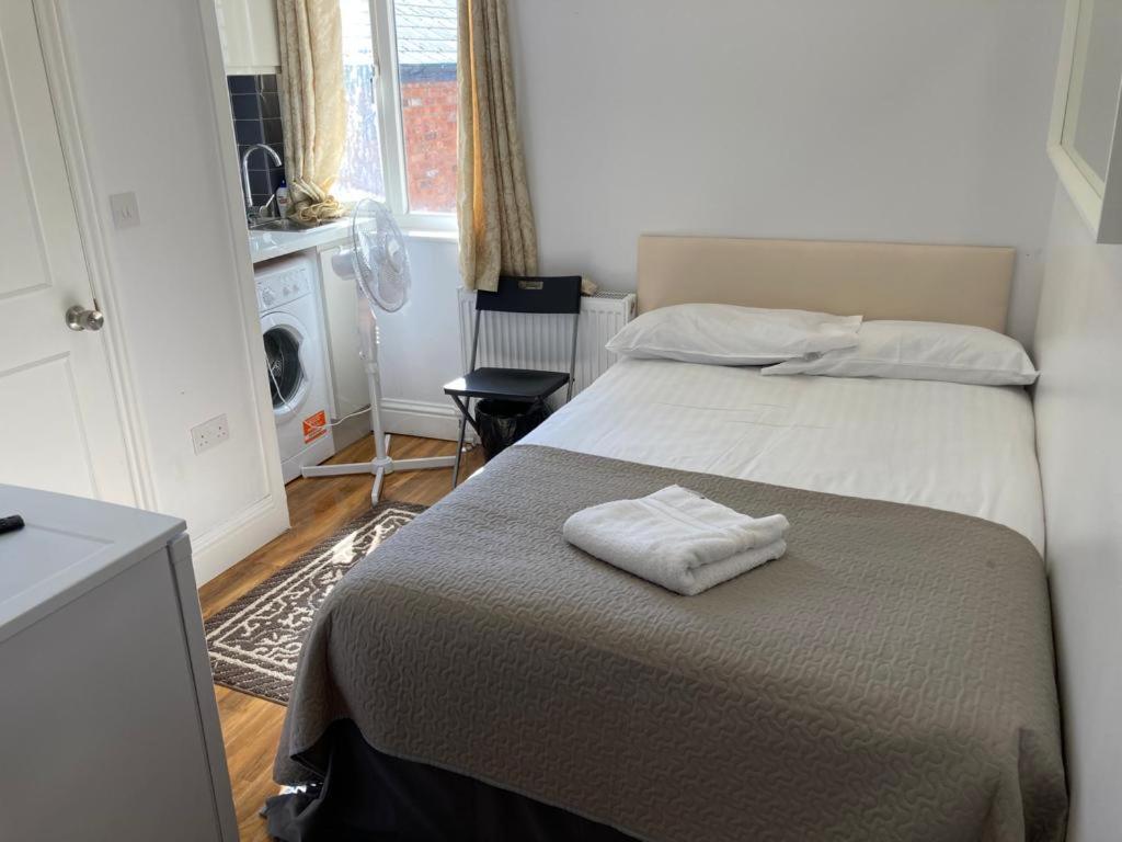53 Wendover Road Hotel London