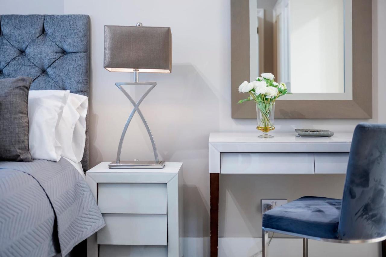 Hampstead Garden Flat-hosted By Sweetstay Londres