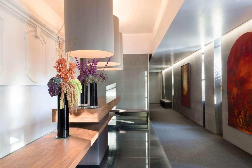 Grosvenor House 5*
