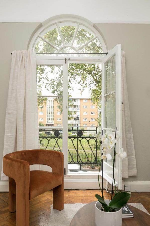 Chic 1 Bedroom In Bloomsbury, Sleeps 4 Apartment