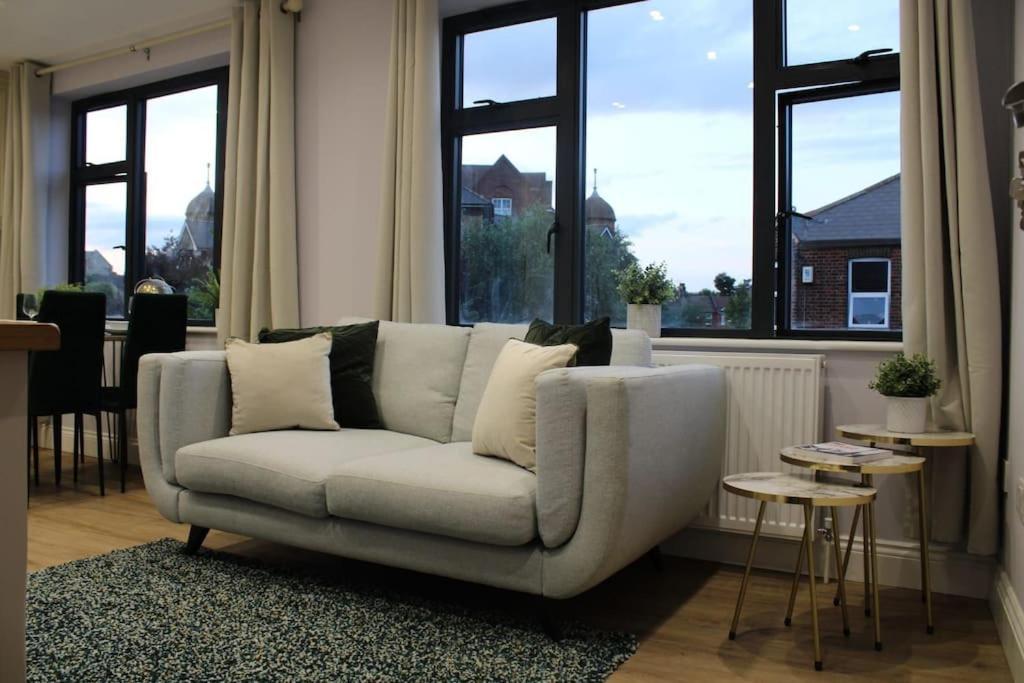 Lavish Near Wembley Stadium London