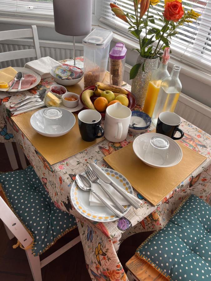 Bed & Breakfast From Cosy *