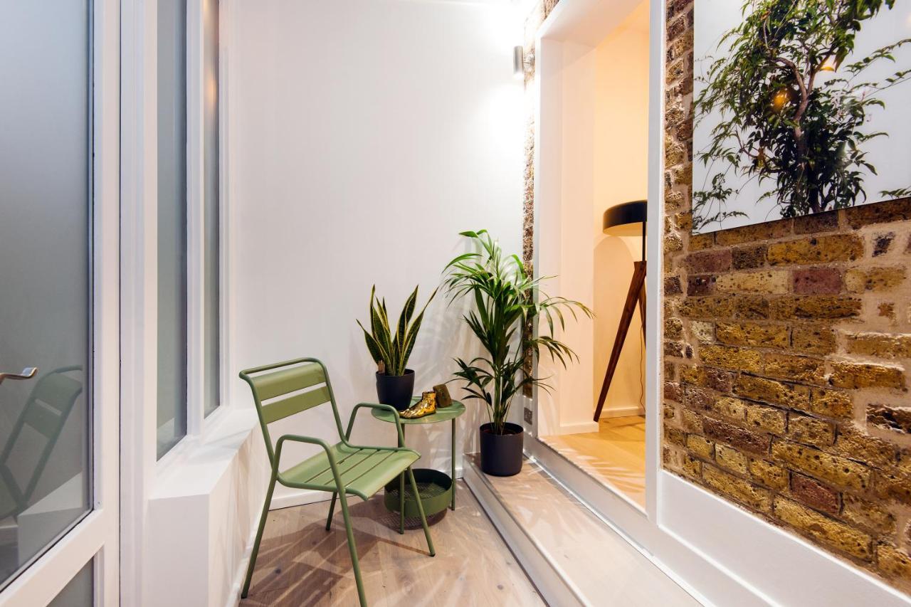 Welcome Seven Dials *