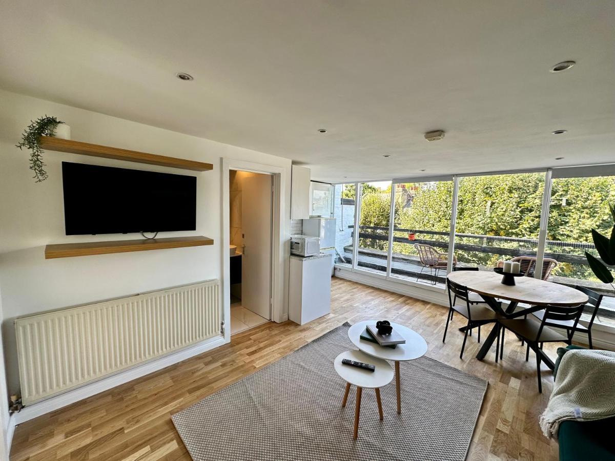 Stylish Primrose Hill With Balcony Appartement Londres