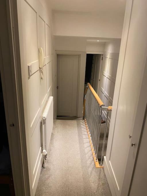 Gorgeous Hammersmith Home. Sleeps 6. Tube 5 Mins! Appartement *