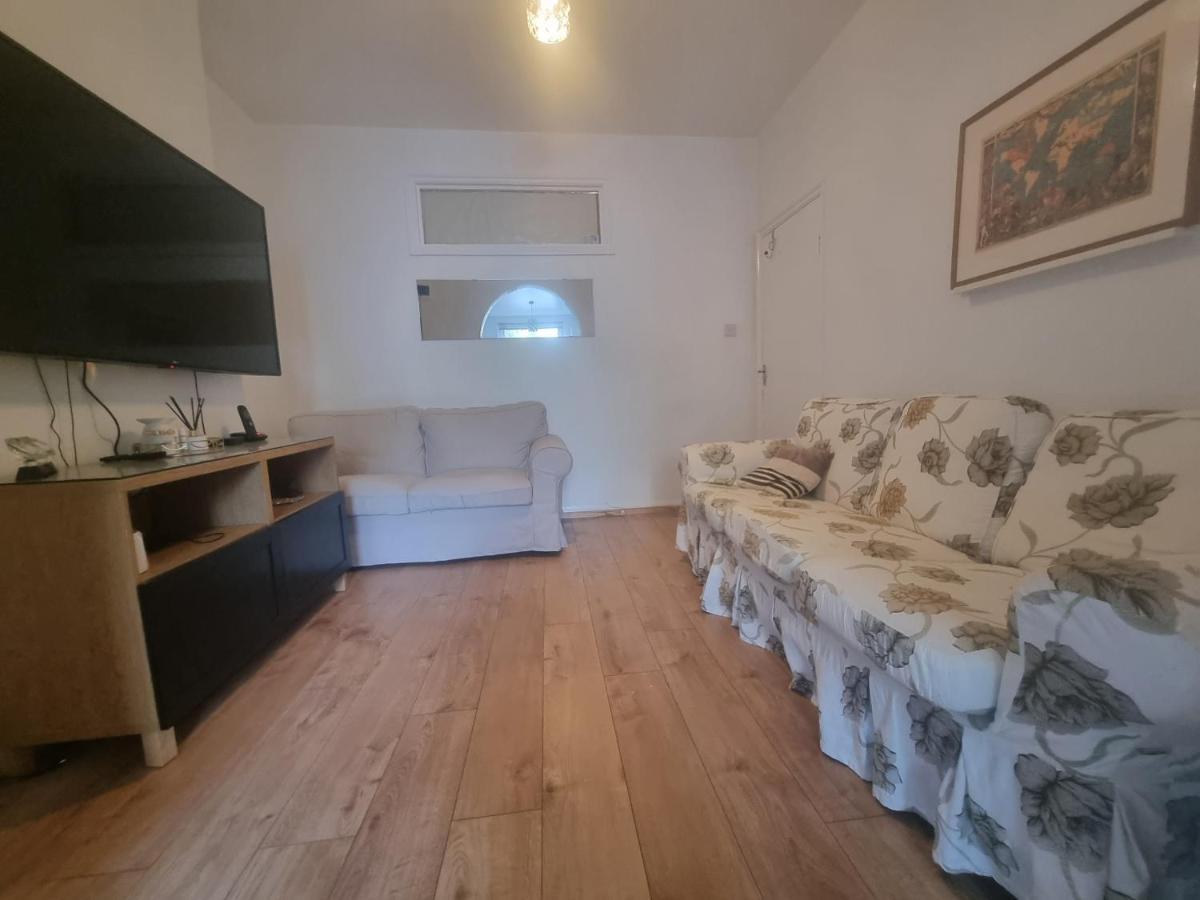 Quarto em Acomodações Particulares Private In London, *