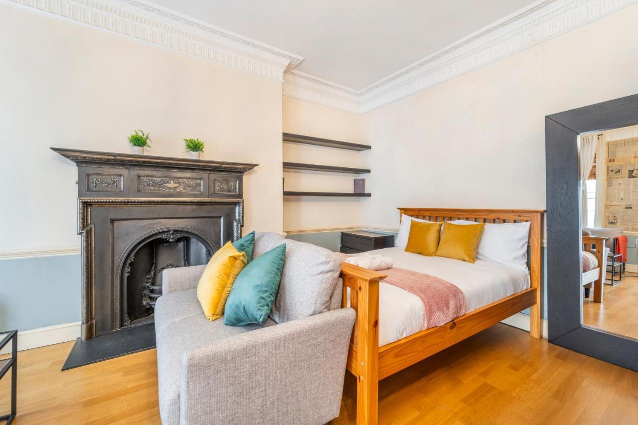 Appartement Private Flats In 17th Century Townhouse, Trafalgar Square, Embankment, Waterloo *