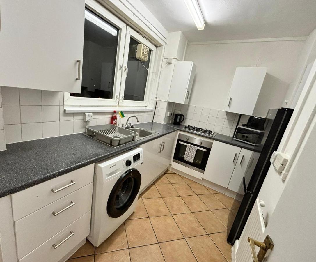 Entire In Kings Cross * London