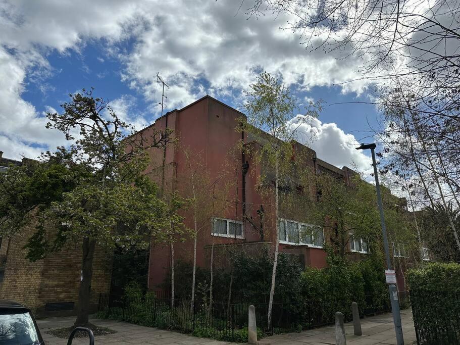 Stylish, Smart & Fun 4 Bed Apartamento Londres