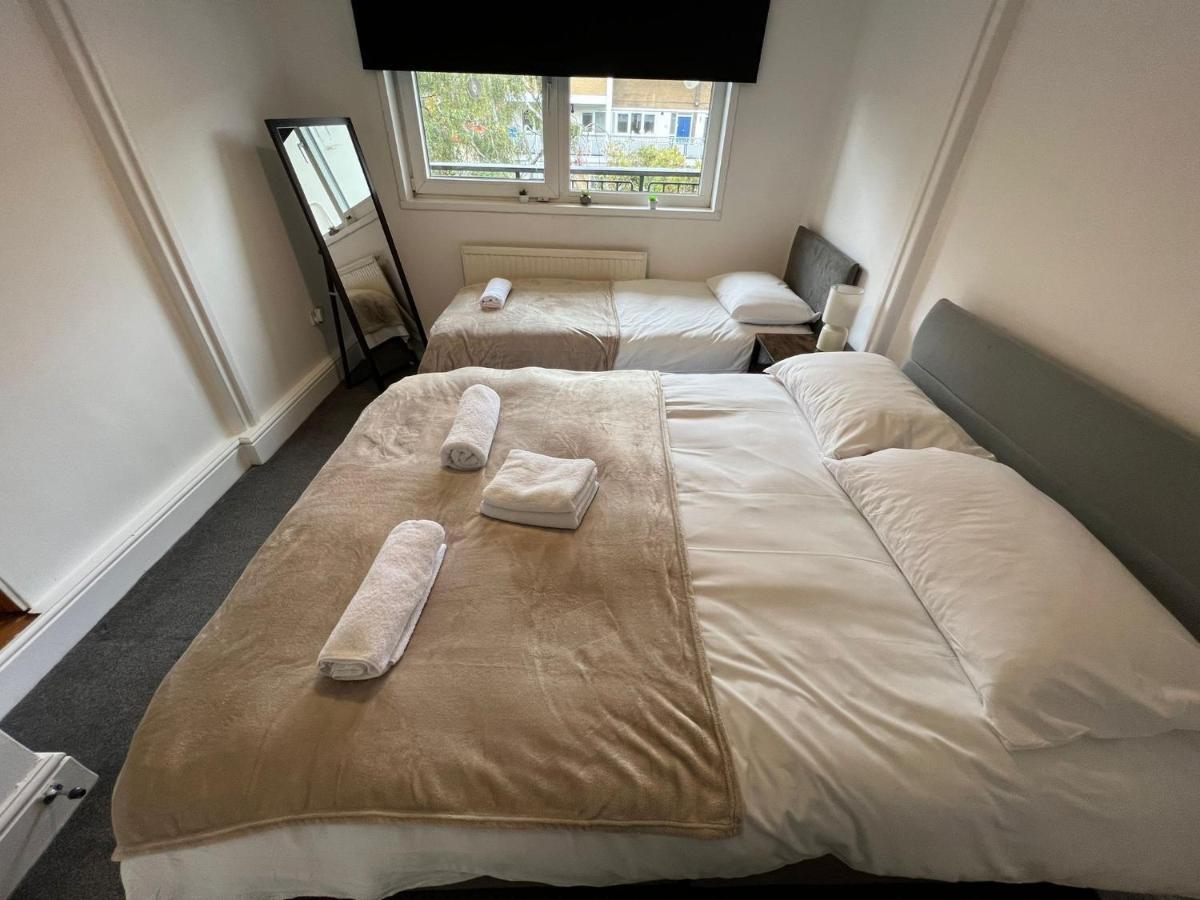 Entire In Kings Cross Apartment London