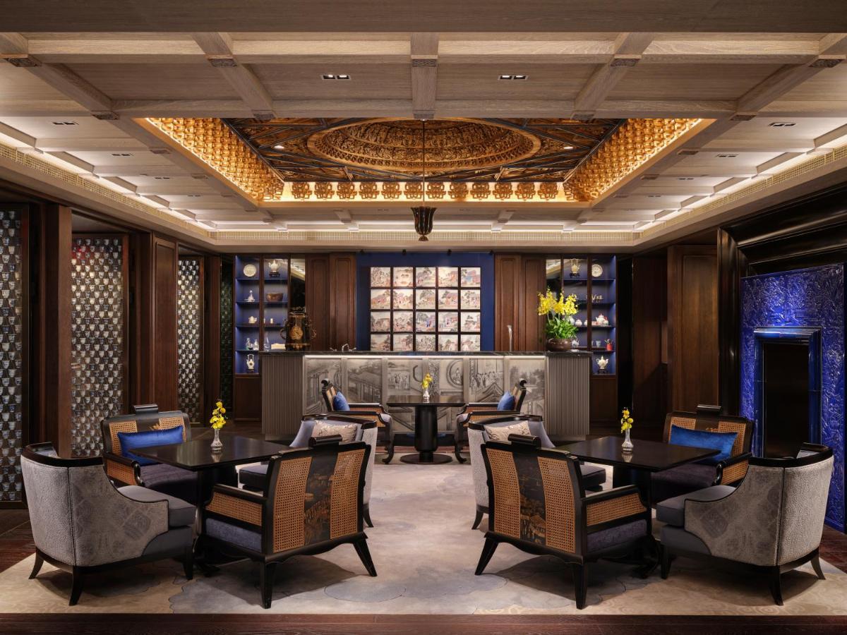 The Peninsula 5*