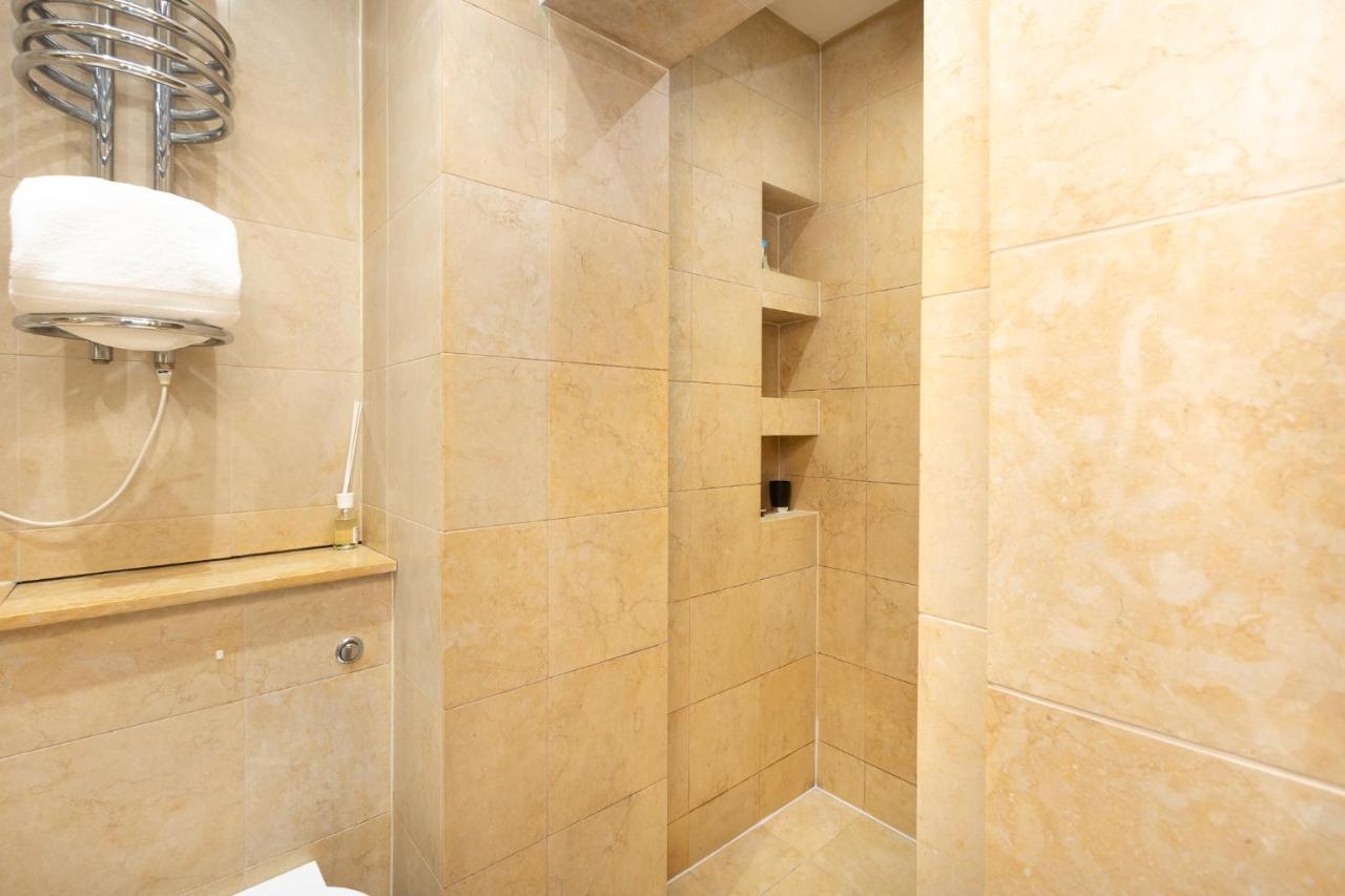 Stunning 2br Flat W2 Patio In Kensington