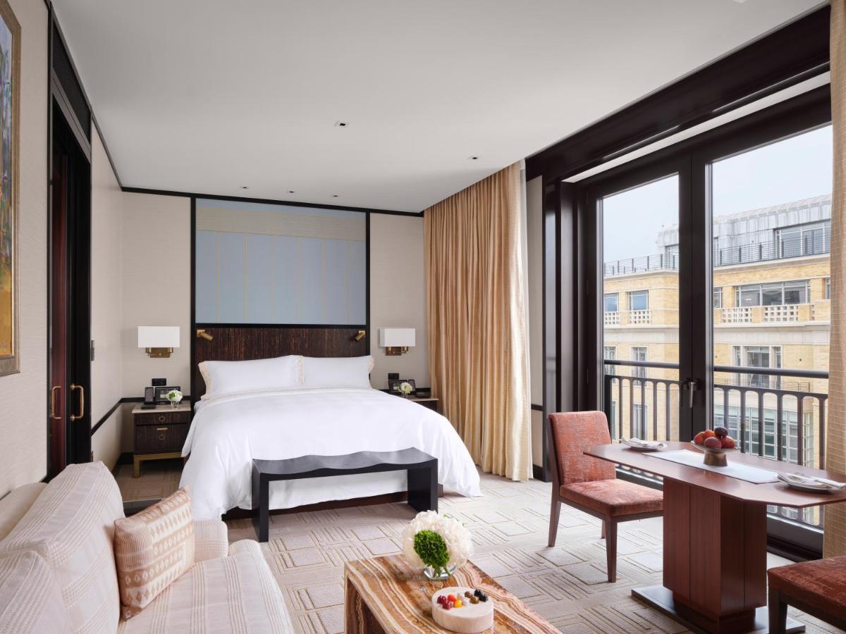The Peninsula Hotel 5*