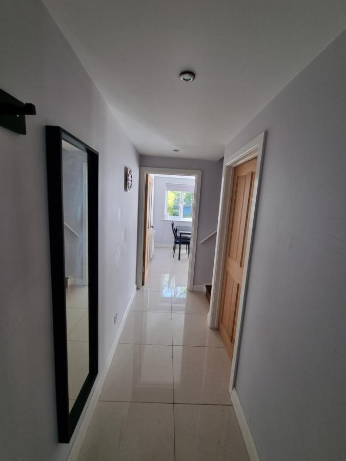Solo Zone 1 Hostal *