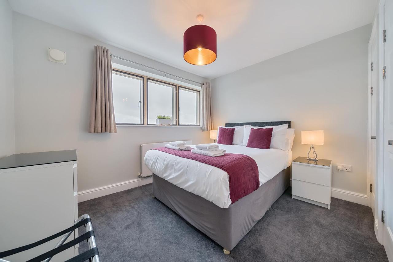 Roomspace Serviced - The Courtyard Penthouse * Londres
