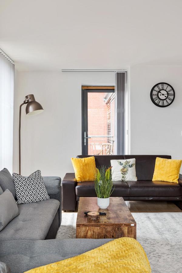 Apartment 2bed2bath Spacious Modern Near Csm