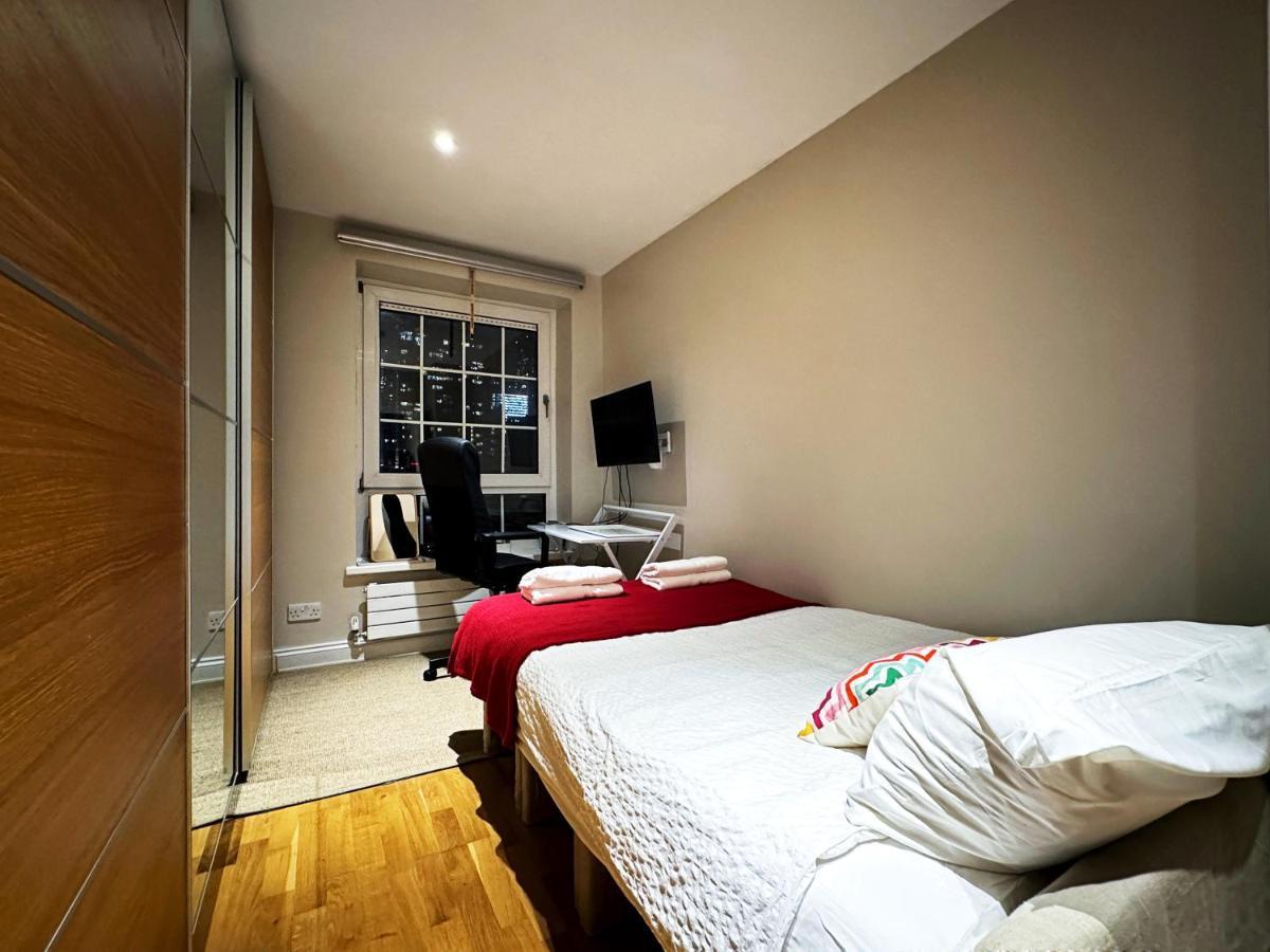 David's Place In Eastend Apartment *